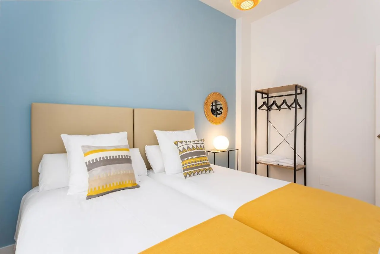Pleasant Apartment In Malaga Center 2º